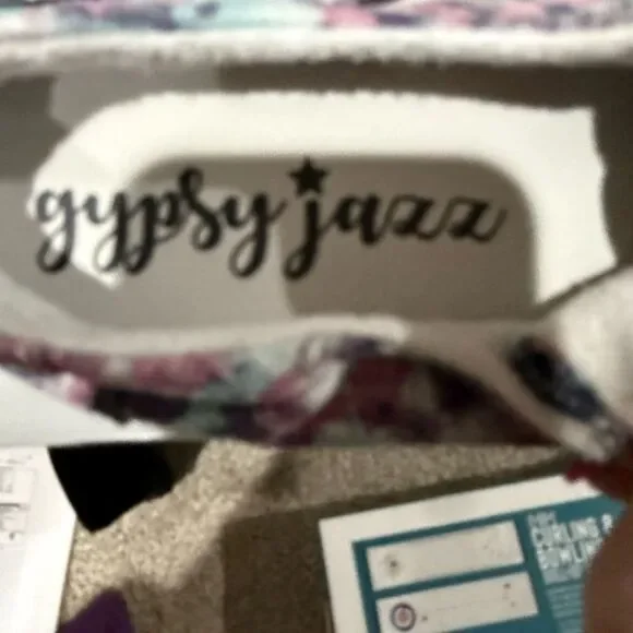 Gypsy Jazz Women's Multicolor Casual Shoes - Picture 4 of 5